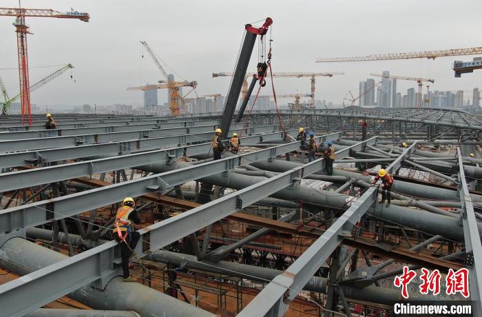 广东经济坚韧前行 先进制造业释放新动能